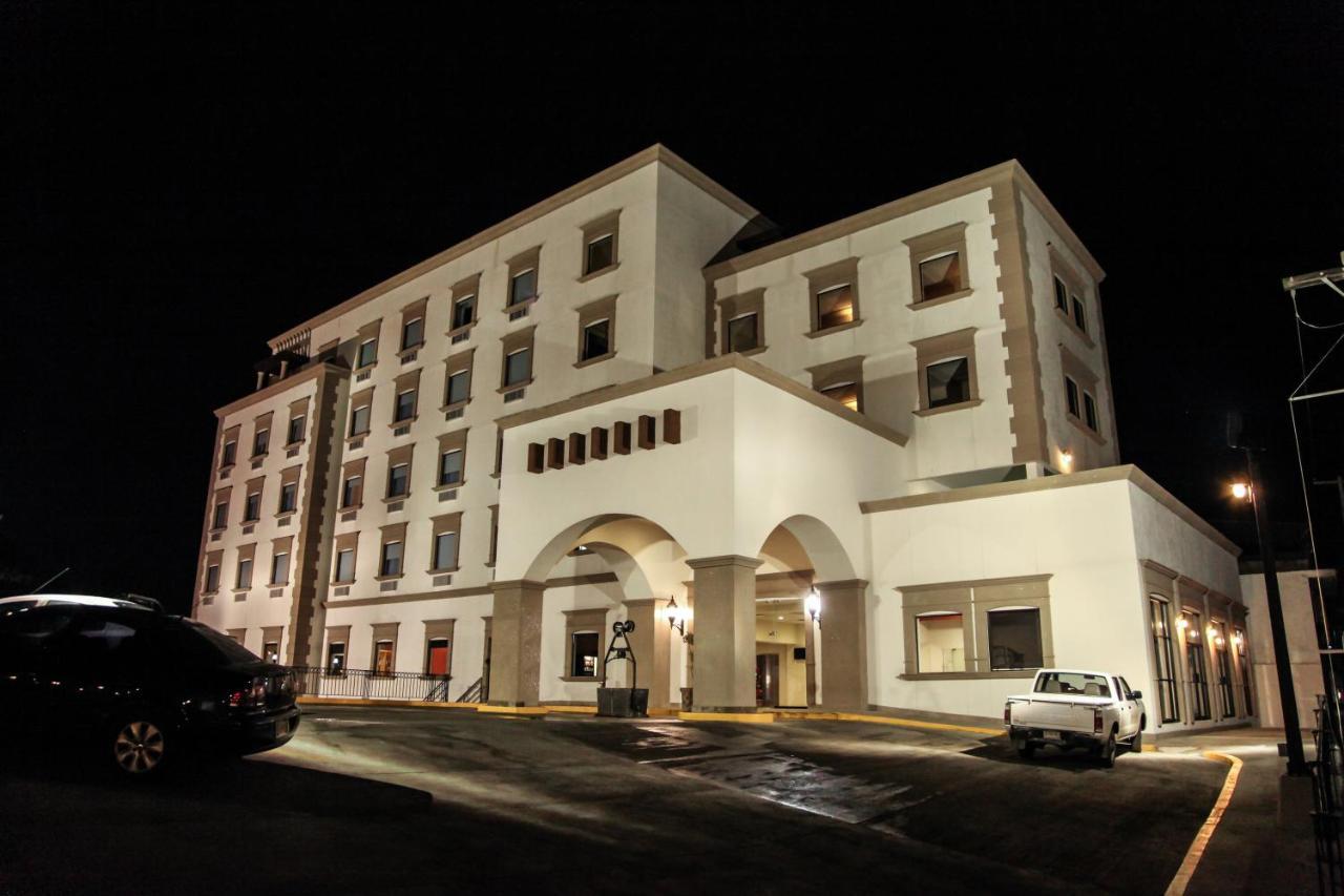 Best Western Plus La Mina Parral 外观 照片