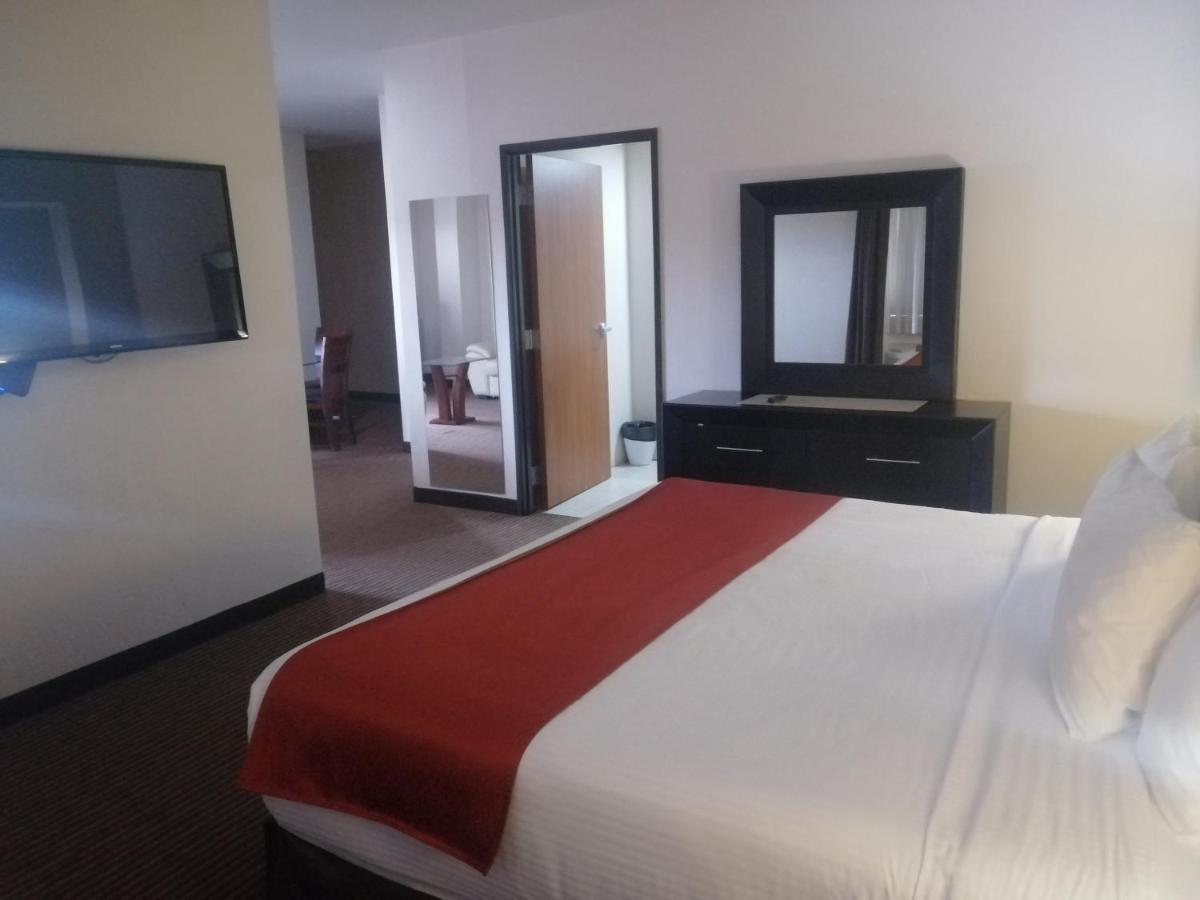 Best Western Plus La Mina Parral 外观 照片