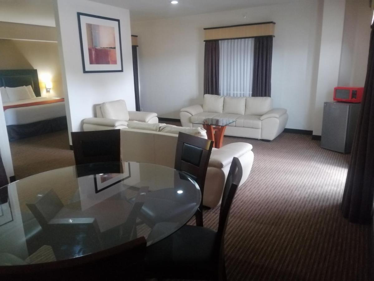 Best Western Plus La Mina Parral 外观 照片