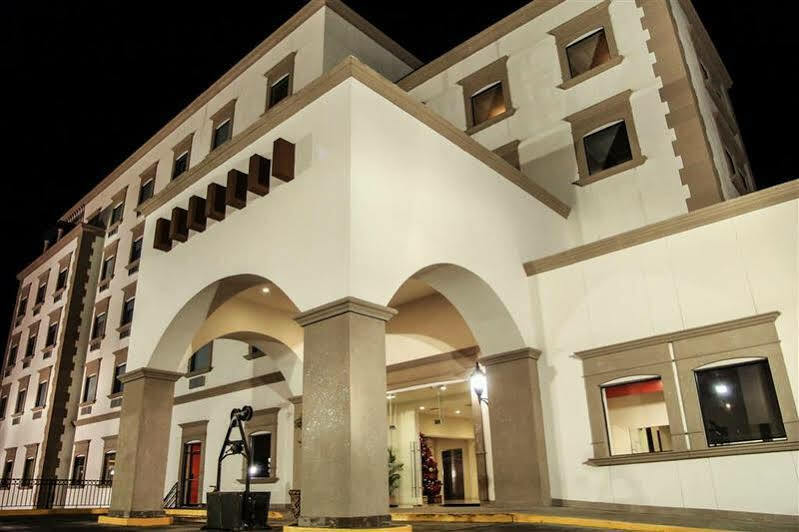 Best Western Plus La Mina Parral 外观 照片